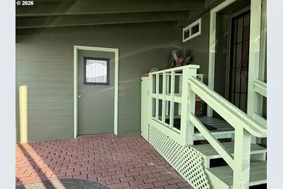 94120 Strahan St #50, Gold Beach, OR 97444 - Photo 5