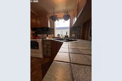 94120 Strahan St #50, Gold Beach, OR 97444 - Photo 23