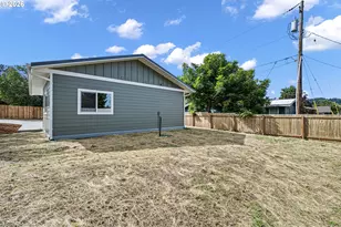 1723 S 6th St, Cottage Grove, OR 97424 - Photo 33