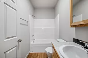 1723 S 6th St, Cottage Grove, OR 97424 - Photo 29