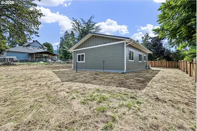 1723 S 6th St, Cottage Grove, OR 97424 - Photo 31