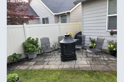 422 Turnberry Ave, Woodburn, OR 97071 - Photo 33
