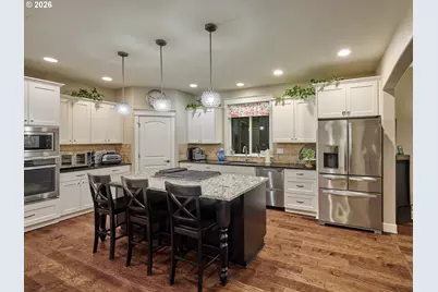 422 Turnberry Ave, Woodburn, OR 97071 - Photo 13