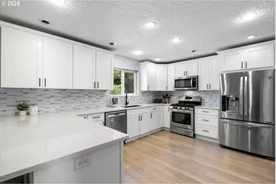 10355 SW Porter St, Portland, OR 97225 - Photo 11