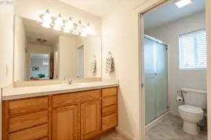 1321 Marigold Dr, Independence, OR 97351 - Photo 17