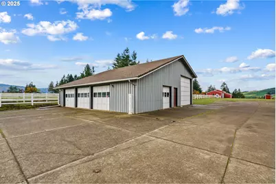 88692 Ermi Bee Rd, Springfield, OR 97478 - Photo 3