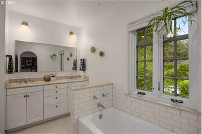 4422 SW Fairview Blvd, Portland, OR 97221 - Photo 25