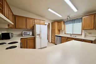 445 E Jennie Ave, Hermiston, OR 97838 - Photo 9