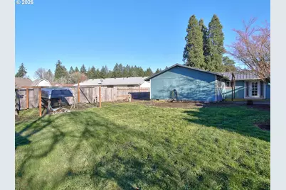 211 NE Kingwood St, McMinnville, OR 97128 - Photo 41