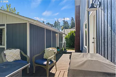 1617 Oak St, North Bend, OR 97459 - Photo 29