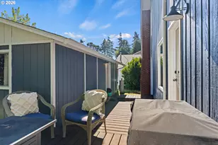 1617 Oak St, North Bend, OR 97459 - Photo 29