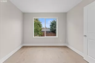 9822 SW 34th Pl, Portland, OR 97219 - Photo 21