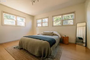 5614 NE Simpson St, Portland, OR 97218 - Photo 15