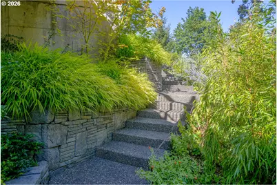 6640 Parkway Dr, Gladstone, OR 97027 - Photo 37