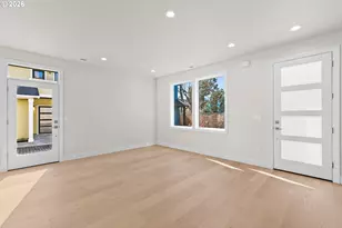 6902 SE Brooklyn St, Portland, OR 97206 - Photo 3