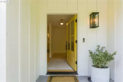1685 SW Midvale Rd, Portland, OR 97219 - Photo 7