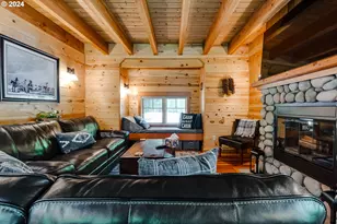 56483 McKenzie Hwy, McKenzie Bridge, OR 97413 - Photo 13