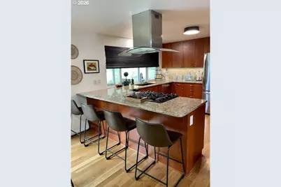 1520 W 28th Pl, Eugene, OR 97405 - Photo 5