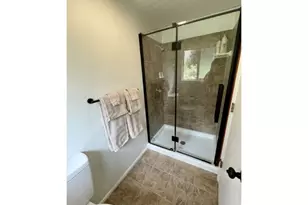 1520 W 28th Pl, Eugene, OR 97405 - Photo 23