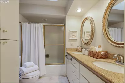 5510 SW Sweetbriar St, Portland, OR 97221 - Photo 21