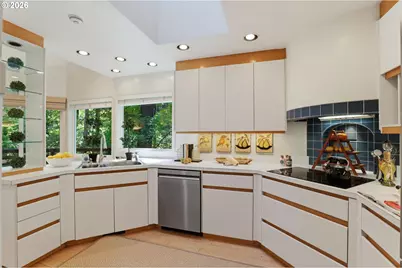 5510 SW Sweetbriar St, Portland, OR 97221 - Photo 19