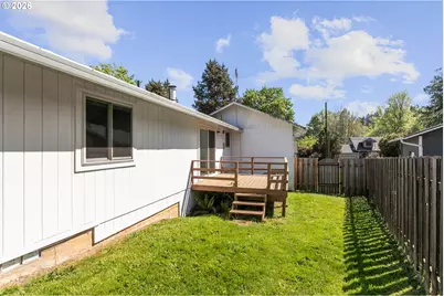 3909 SW Wilbard St, Portland, OR 97219 - Photo 31