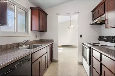 3909 SW Wilbard St, Portland, OR 97219 - Photo 13