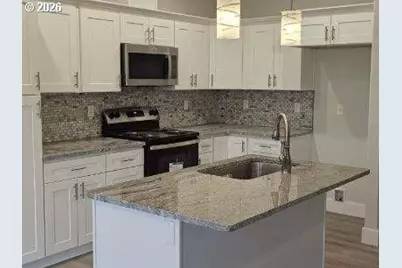 451 N 12th St, Saint Helens, OR 97051 - Photo 3