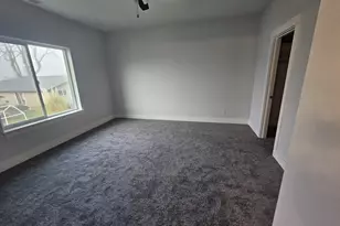 451 N 12th St, Saint Helens, OR 97051 - Photo 7