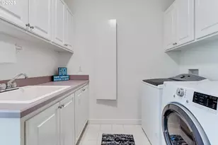 39125 Easton Ln, Springfield, OR 97478 - Photo 35