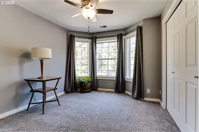 39125 Easton Ln, Springfield, OR 97478 - Photo 29