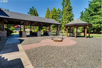 39125 Easton Ln, Springfield, OR 97478 - Photo 41