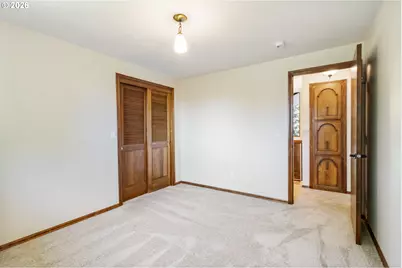 1105 SW 10th Dr, Gresham, OR 97080 - Photo 25