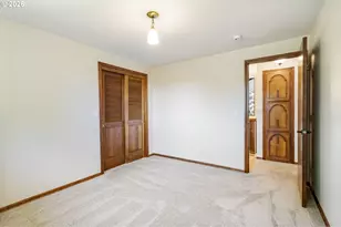 1105 SW 10th Dr, Gresham, OR 97080 - Photo 25