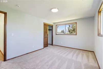 1105 SW 10th Dr, Gresham, OR 97080 - Photo 31