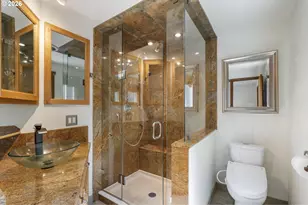 1105 SW 10th Dr, Gresham, OR 97080 - Photo 17