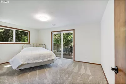 1105 SW 10th Dr, Gresham, OR 97080 - Photo 19