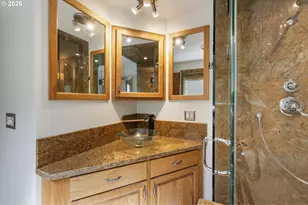 1105 SW 10th Dr, Gresham, OR 97080 - Photo 19