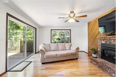 1105 SW 10th Dr, Gresham, OR 97080 - Photo 17