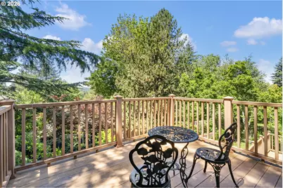 1105 SW 10th Dr, Gresham, OR 97080 - Photo 25