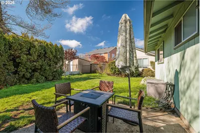 992 Candlelight Dr, Eugene, OR 97402 - Photo 27