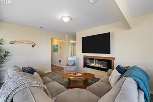 259 S Pacific St, Rockaway Beach, OR 97136 - Photo 9