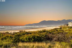 259 S Pacific St, Rockaway Beach, OR 97136 - Photo 39