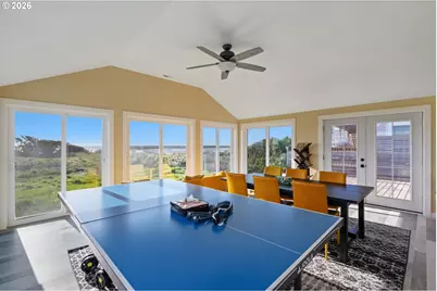 259 S Pacific St #16, Rockaway Beach, OR 97136 - Photo 11