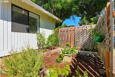 14720 SW Topaz Ct, Beaverton, OR 97007 - Photo 37