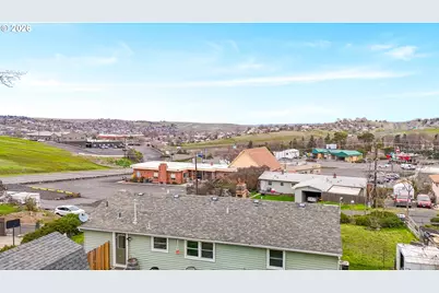 715 SW 27th St, Pendleton, OR 97801 - Photo 29