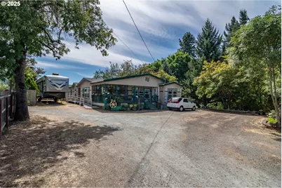 1313 N Old Pacific Hwy, Myrtle Creek, OR 97457 - Photo 1