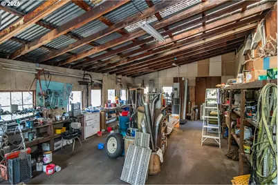 1313 N Old Pacific Hwy, Myrtle Creek, OR 97457 - Photo 35