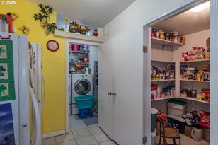 1313 N Old Pacific Hwy, Myrtle Creek, OR 97457 - Photo 11