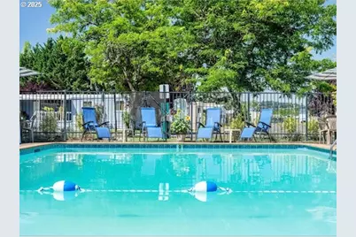 1415 S Bertelsen Rd #143, Eugene, OR 97402 - Photo 23